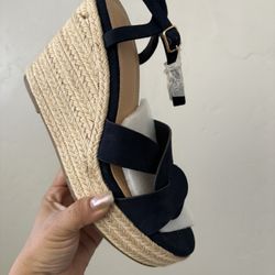 Blue Wedges 9.5