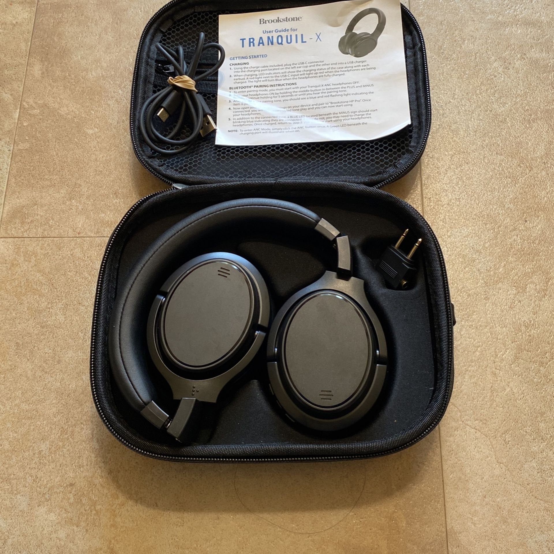 Brookstone HP PRO Noise Cancelling Bluetooth Headphones w Charger