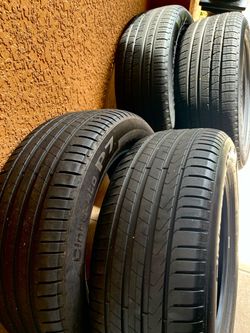 Like New Pirelli 235/55 R18