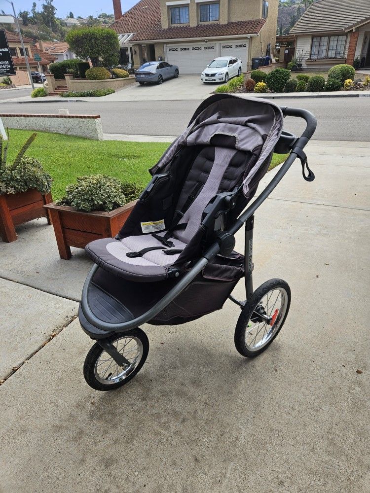 Graco Modes Jogger Stroller