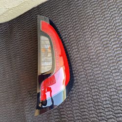 Kia Soul Tail Light 2014-2019, Kia Soul Tailight Passenger right side, Oem original KIA part, LED TAIL LIGHT, OEM ORIGINAL 