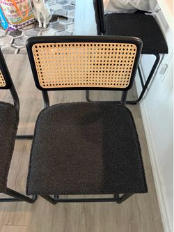 Countertop stools
