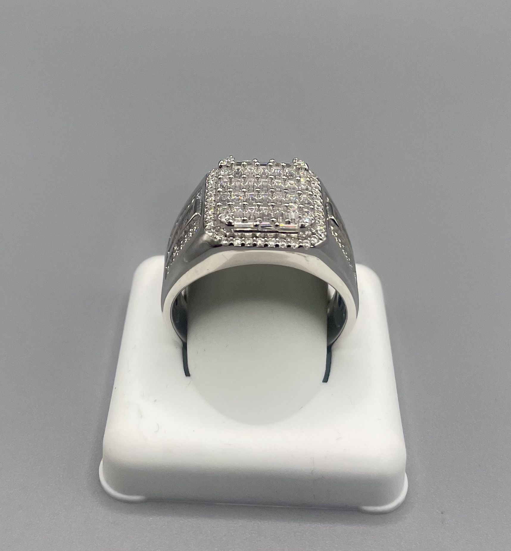 Silver Moissanite Men’s Ring