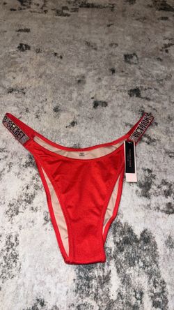 Victoria’s Secret swim