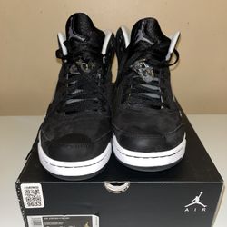 Size 9 - Jordan 5 Retro Moonlight (2021) CT4838-011 Pre-Owned