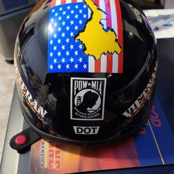  PNUT HELMET 
