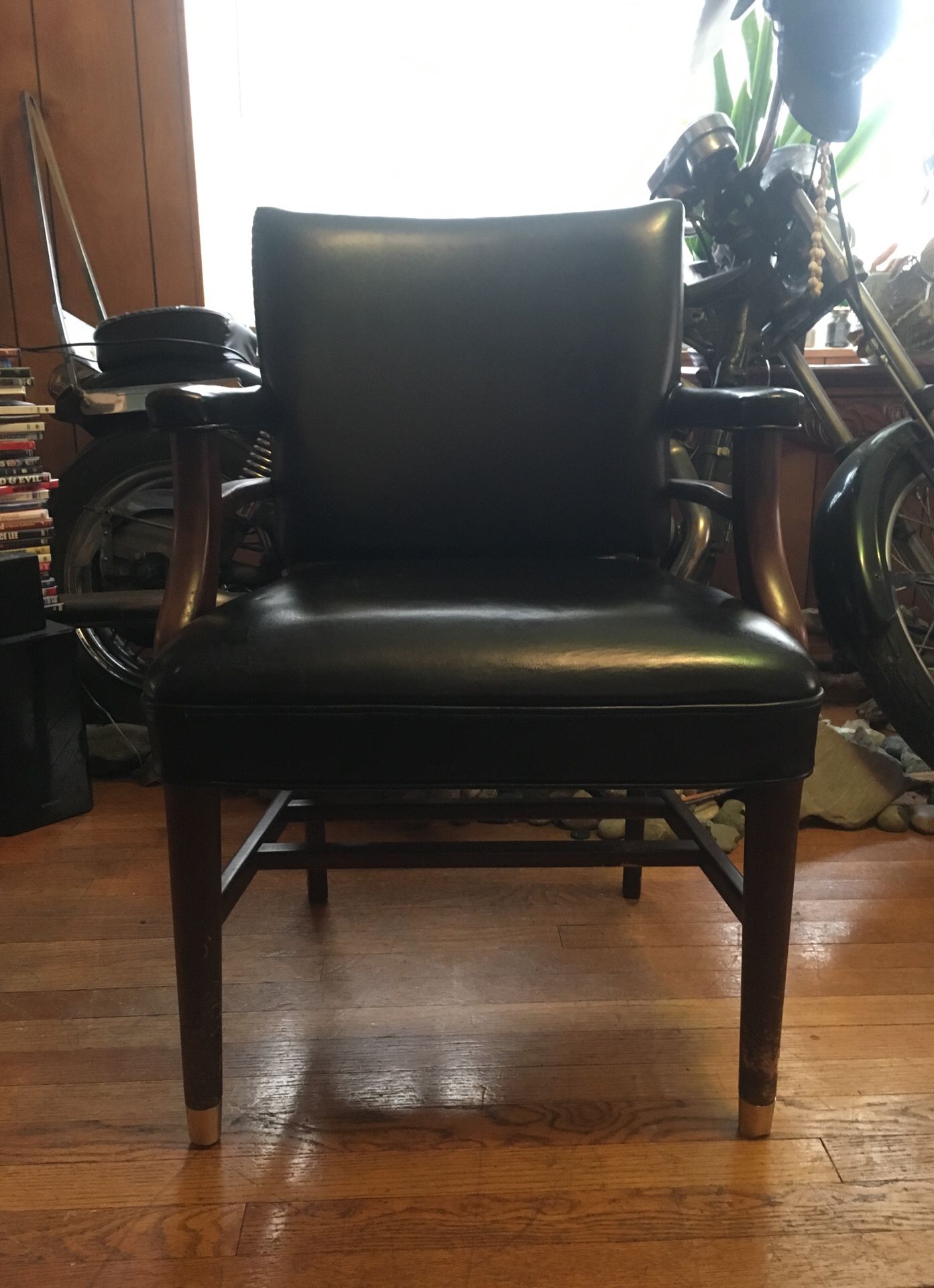 Retro arm chair