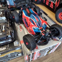 ARRMA Typhon mega brushed electric RC buggy one of the best in the business 1/8 scale big size four-wheel drive