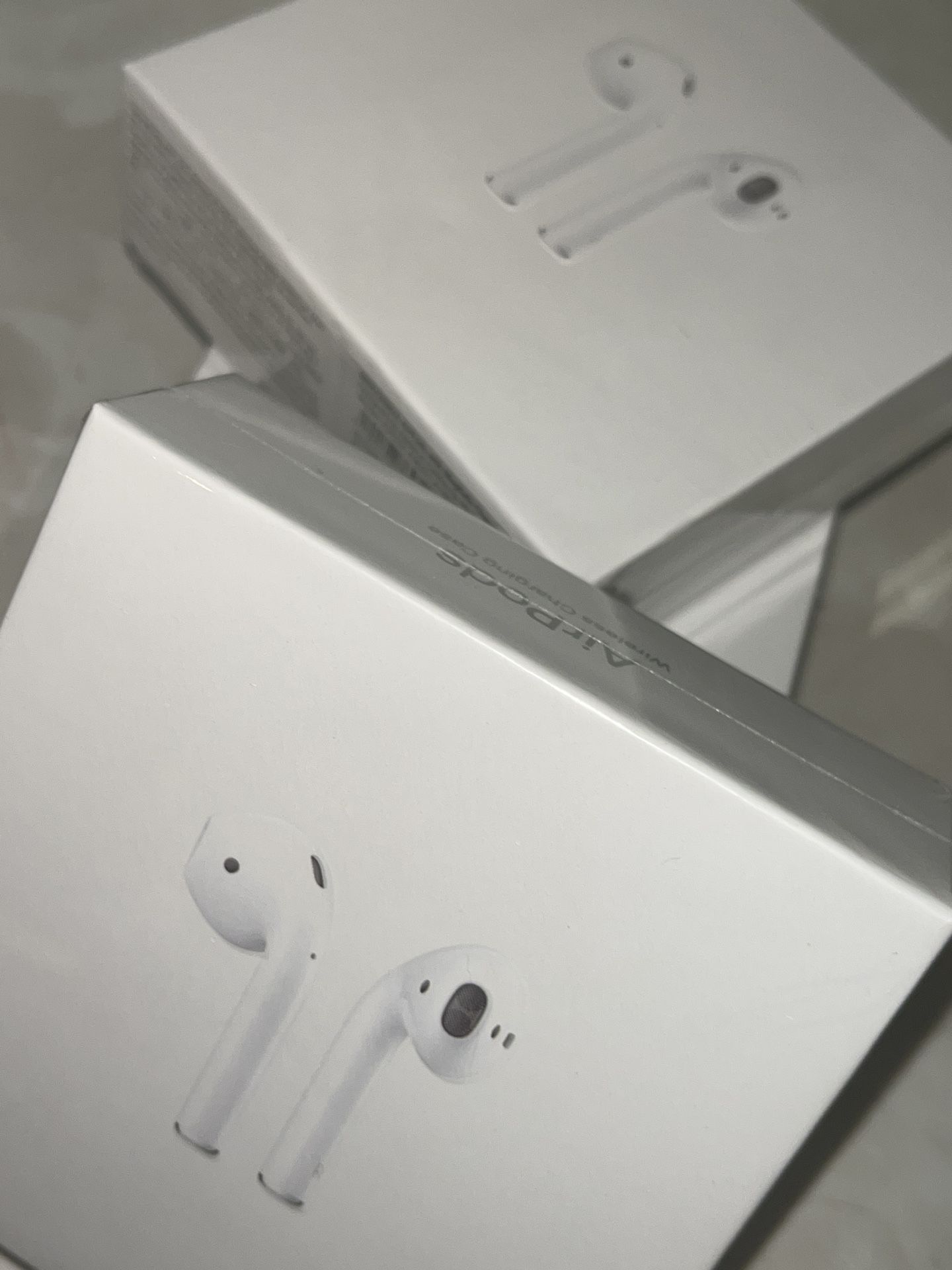 Airpods (gen 2)