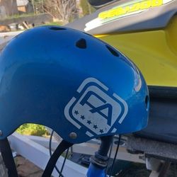 Bicycle Helmet Free Agent 