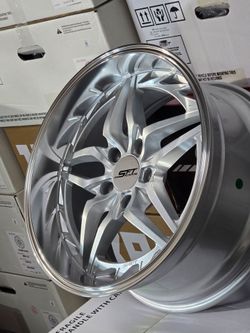 18x8.5 NEW FLOW FORMING SHIFT SFT INJECTOR WHEELS/RIMS. 5X114.3