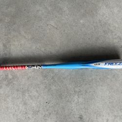 Easton Freeze Fastpitch Softball Bat 30 Inch, 17 OZ.