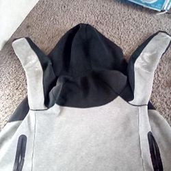 Nike Tech Kids Small 