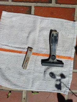 Window Squeegee with Replacement Blade