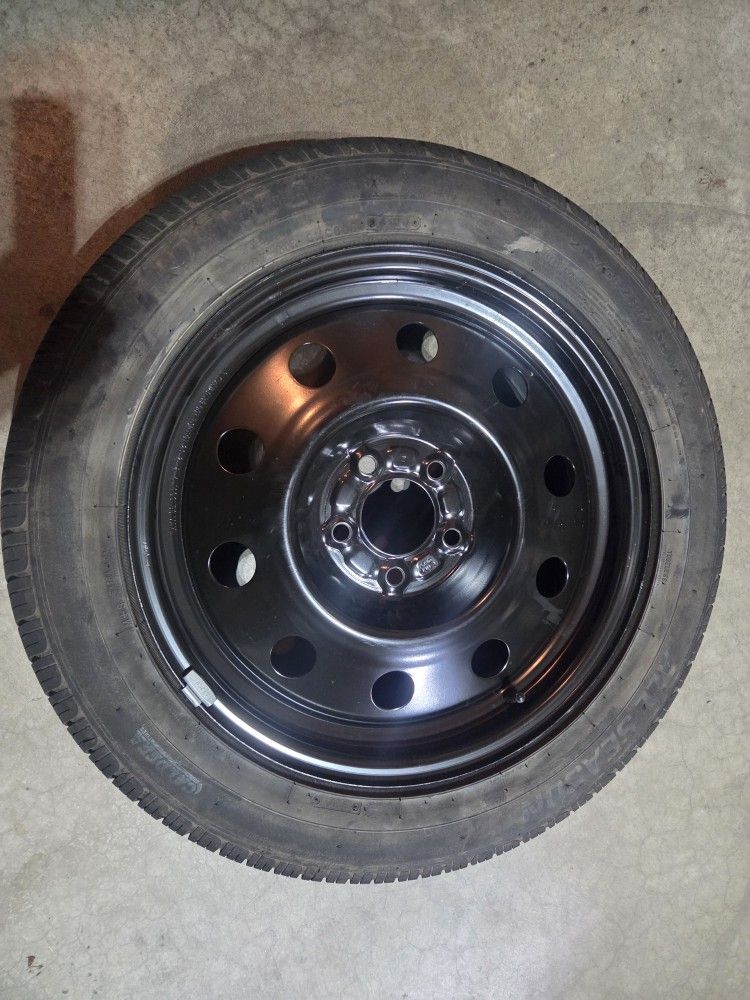17 Inch Steel Rim And Tire 215/55/ZR17