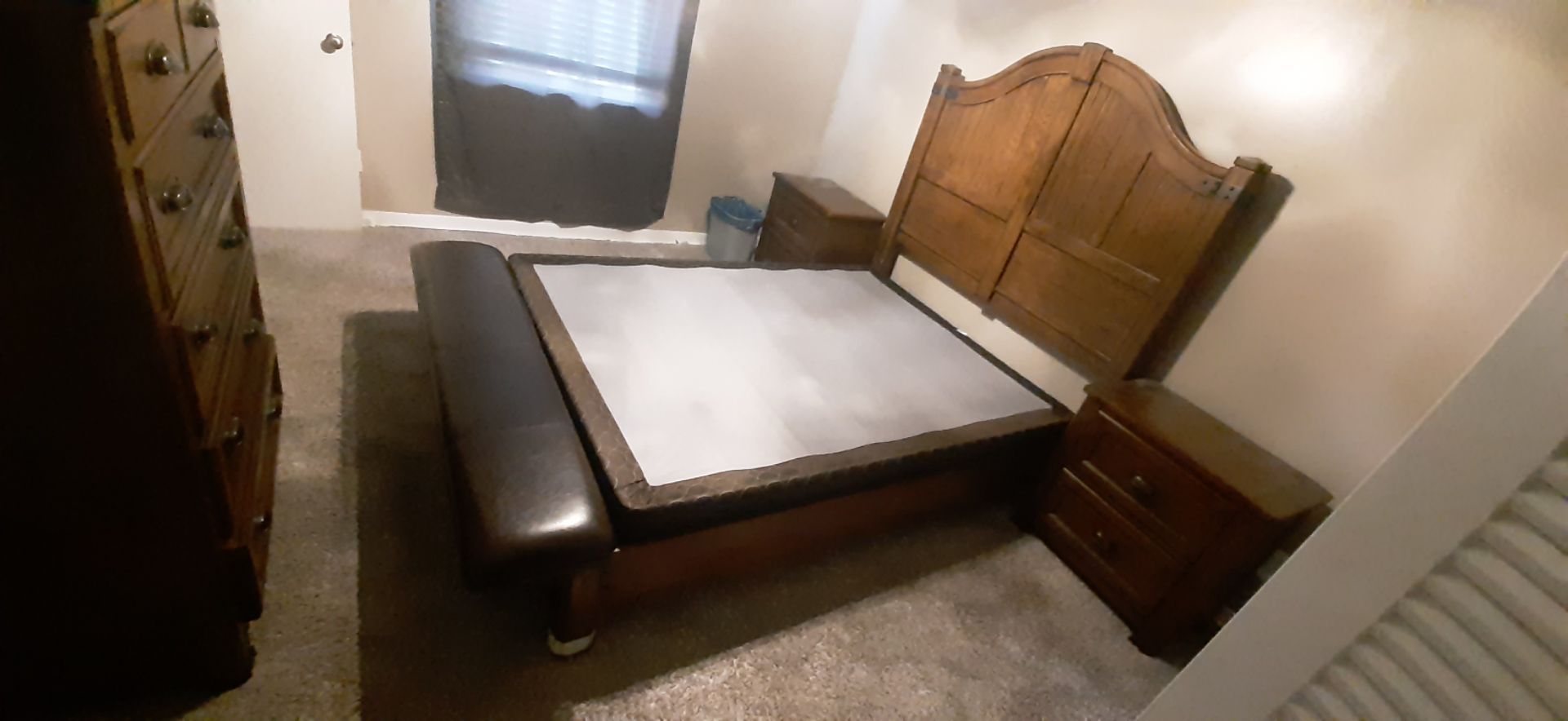 Solid Wood Queen Size Bedroom Set