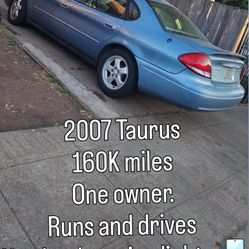 2007 Ford Taurus