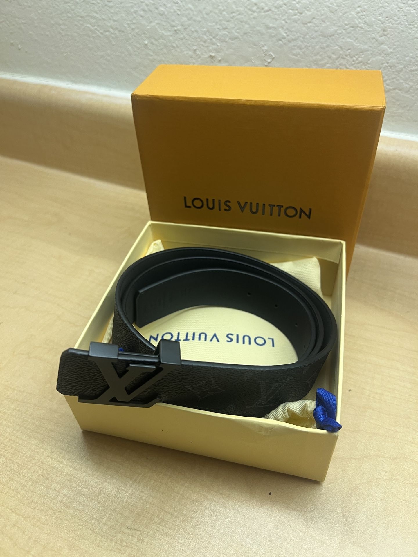 LV All Black Belt