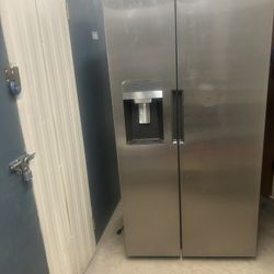 Samsung Refrigerator 