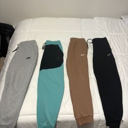 Nike Tech Sweats