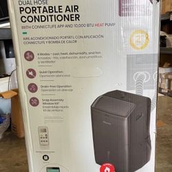 Hisense 550 SF 10,000 BTU Portable Air Conditioner AP1022HW1GD
