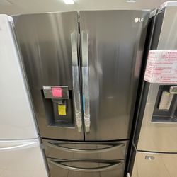 Lg ThinQ Dark Stainless Steel French Door Refrigerator 