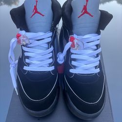   JORDAN 5 RETRO OG 'BLACK METALLIC REIMAGINED