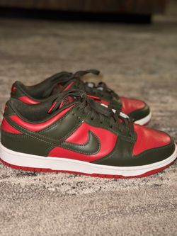 Nike dunks 10M Freddy Krueger colors "Be True To Your School"