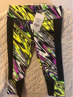 Fabletics women workout capri