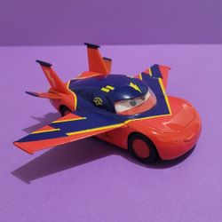 Lightning McQueen Hawk Take Flight Diecast Mattel 2011 Disney Pixar Cars Toon.
