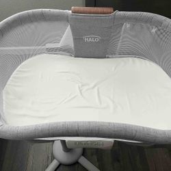 Halo Bassinet (clean)