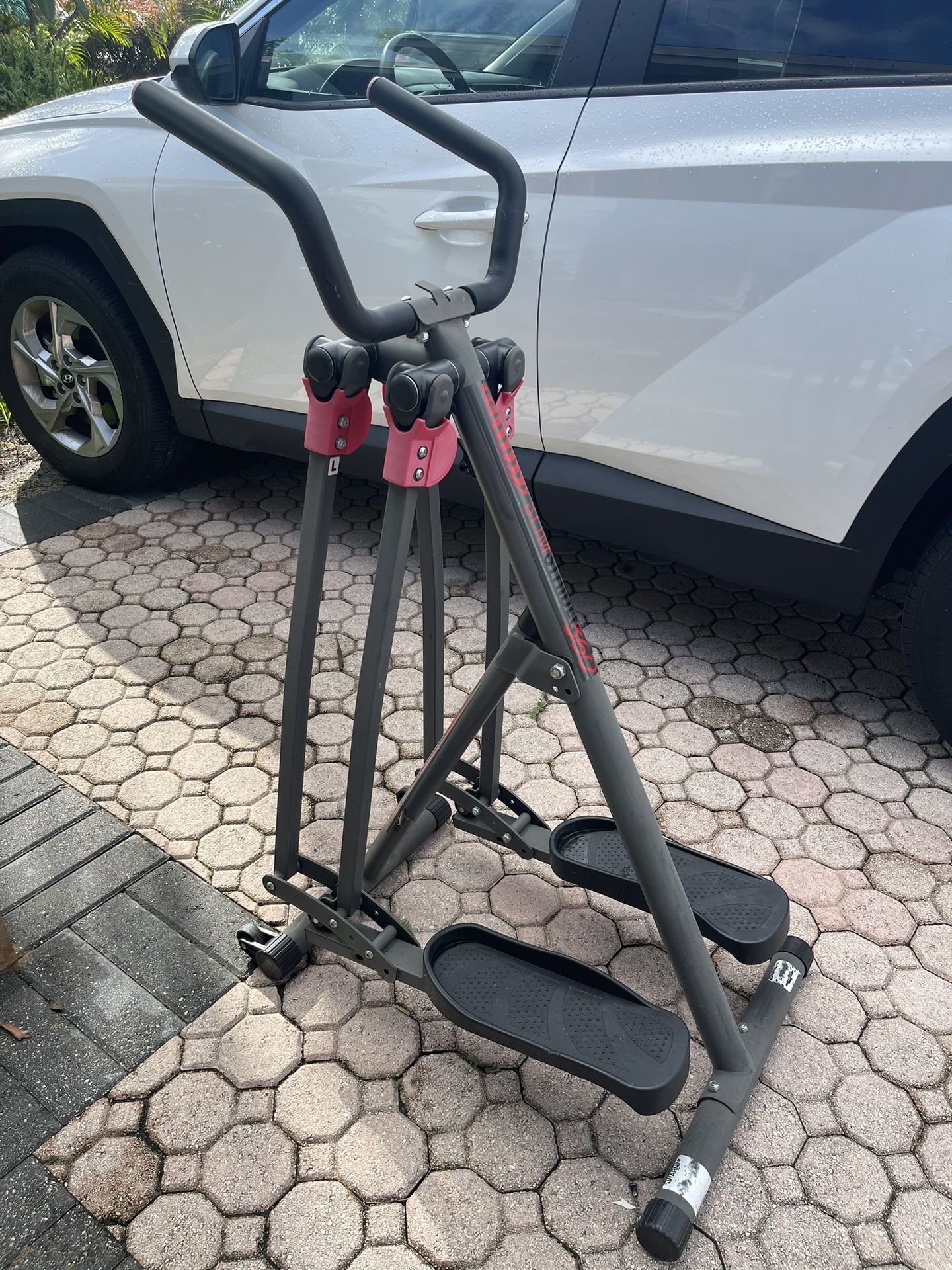 SlimStrider 360 exercise machine. Good Condition $30 Firm On Price