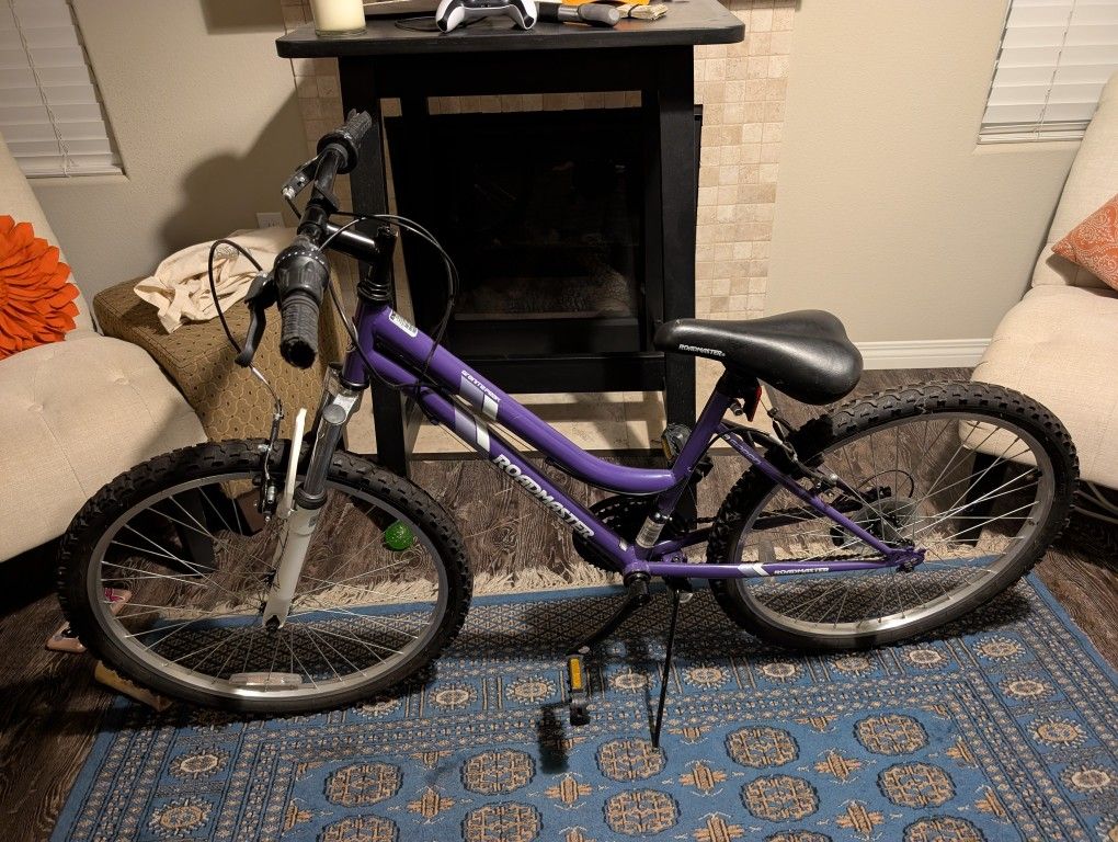 Roadmaster 24" Granite Peak Girls Mountain Bike