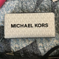 Mk Wallet