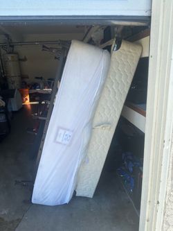 Queen size bed with frame and all
