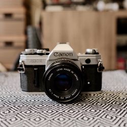 Canon AE-1 