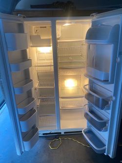 Amana fridge $180 works good , can deliver