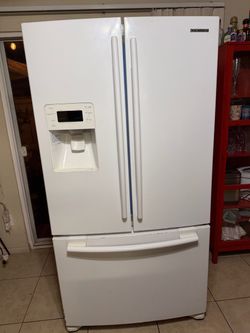Refrigerator