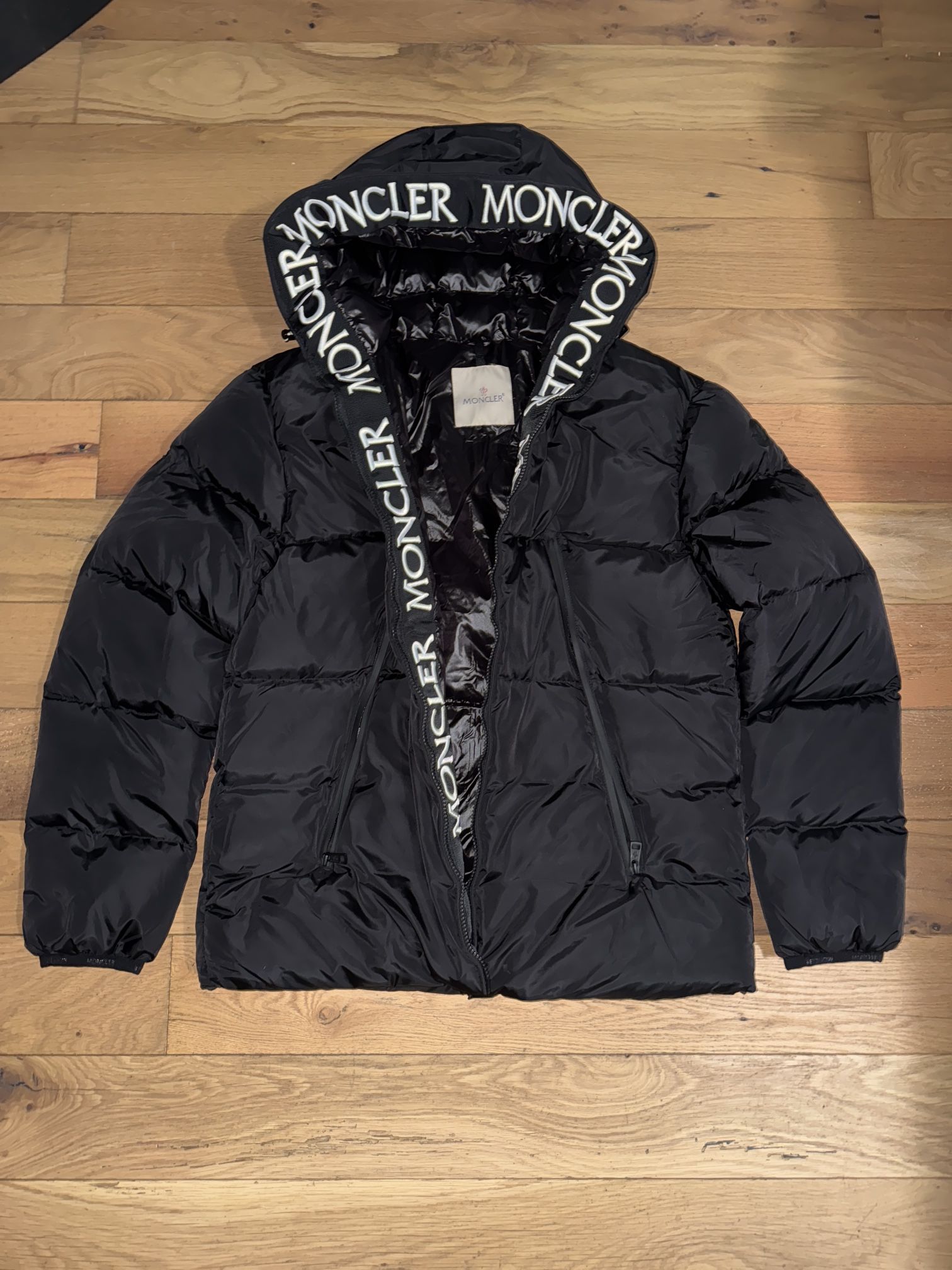Moncler Puffer