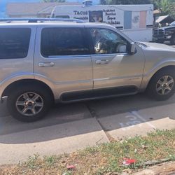 2003 Lincoln Aviator