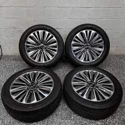 22" OEM Infiniti QX80 Wheels Rims Set of 4 22x8 6x139.7 + Bridgestone Tires