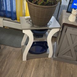 Las tres mesas por $130