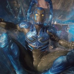 DC MULTIVERSE 12" BLUE BEETLE FIGURE