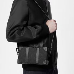 Louis Vuitton mens/womens Soft Trunk Wallet