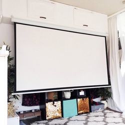 $55 (Brand New) Manual 100” 16:9 projector screen manual pull down matte white viewing area: 87x49” 