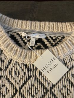Victoria Secret Sweater