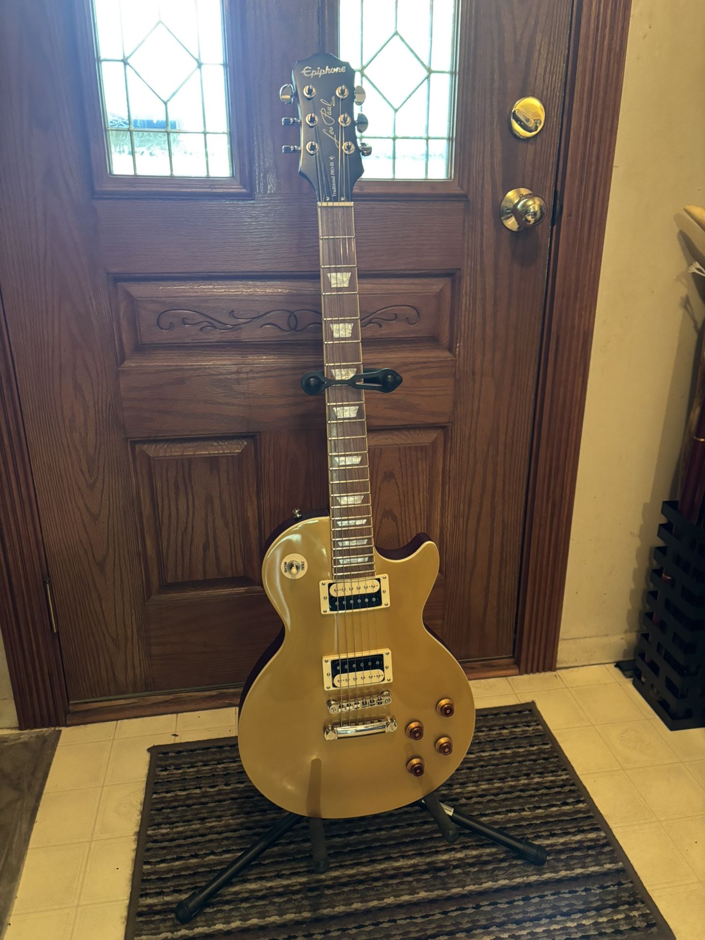 Epiphone Les Paul Traditional Pro 111 Gold Top
