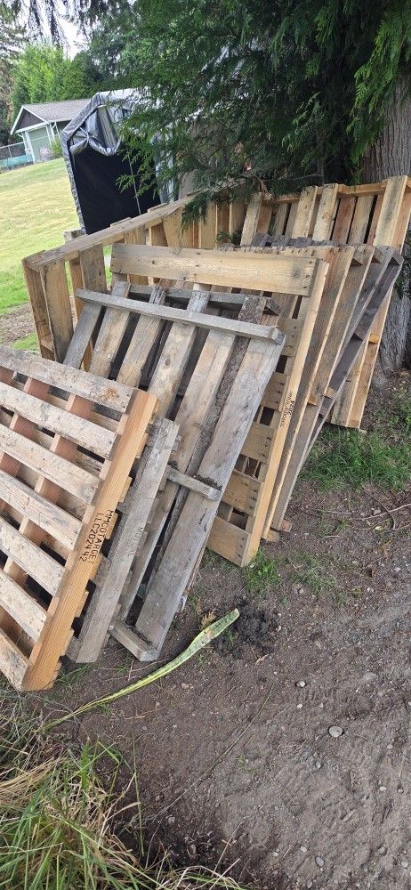 Free Pallets