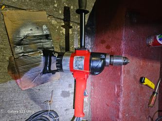 Heavy duty drill in very good conditions
