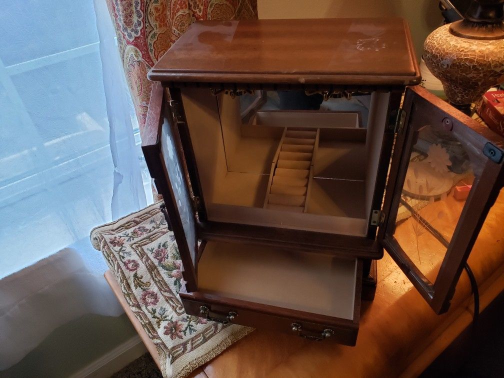 Jewelry Box